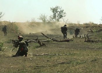 آسمان ڈرون کے لئے بہت پرکشش تھا: ایسٹ ایسٹ کے واریرس نے ڈینیپروپیٹرووسک خطے میں نووسیلوکا پر ہونے والے حملے کے بارے میں بات کی۔