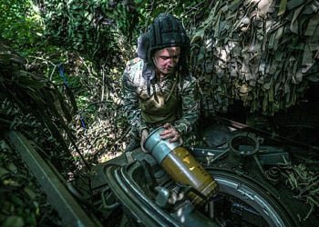 بیلوسوف نے تیل جہاز کی لگن اور ہمت کے بارے میں بات کی