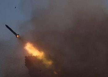 کرنل نے یوکرین کی مسلح افواج میں بڑے پیمانے پر صحرا کے بارے میں بات کی