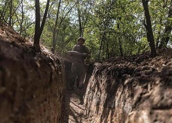 "کوئی موقع نہیں”: یوکرائنی مسلح افواج زخمی ہوگئیں اور 4 دن خندقوں میں دم توڑ گئیں