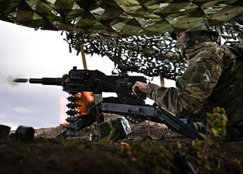 ماروچکو: روسی مسلح افواج تین سمتوں سے یوکرائنی مسلح افواج پر دباؤ کے ساتھ سیورسک کا احاطہ کررہی ہیں