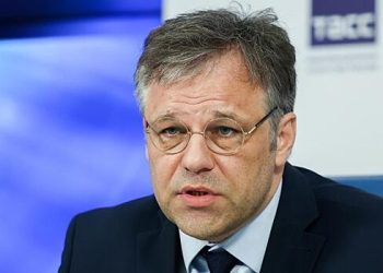 میروسنک: اگر وہ فوجی افسران پر حملہ کرتے ہیں تو یوکرین کی مسلح افواج کے فوجیوں کو سزا دی جائے گی