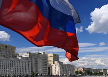 آر بی سی: روسی وزارت دفاع نے انتظامی اور کاروباری عمل کی تنظیم نو کو نافذ کیا