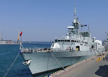 برٹش ڈیفنس میگزین: برٹنی سے دور روسی سب میرین پر فرانسیسی ڈسٹرائر جاسوس