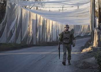 فرانس نے یو اے وی سے لڑنے کے لئے یوکرین کے ساتھ ماہی گیری کے پرانے جالوں کا اشتراک کیا ہے فرانس نے یو اے وی سے لڑنے کے لئے یوکرین کے ساتھ ماہی گیری کے پرانے جالوں کا اشتراک کیا ہے