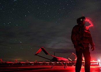 شاٹ: یوکرائنی ڈرونز سراتوف اور اینگلز پر حملہ کرتے ہیں