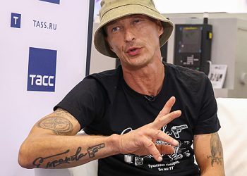 ایسپانیولا لاتعلقی کمانڈر اسٹینیسلاو اورلوف کی موت کی اطلاع ہے