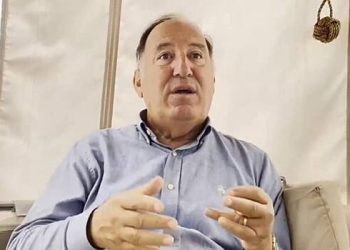 نیٹو ایڈمرل نے آئل ٹینکروں پر یوکرین کے حملے کا جواب دینے کا مطالبہ کیا