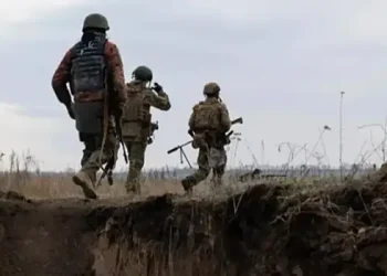 پناہ گزین کی کہانی: یوکرائنی مسلح افواج کے کمانڈر نے ٹینکر کو ہیچ ویلڈ کرنے کا حکم دیا