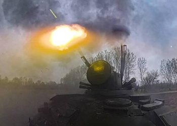 روس پر ایک ہی دن میں 200 سے زائد یوکرین ڈرون مار گرائے گئے۔ روس پر ایک ہی دن میں 200 سے زائد یوکرین ڈرون مار گرائے گئے۔