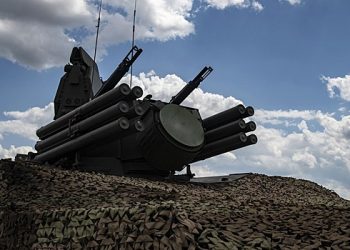 ایئر ڈیفنس فورسز نے روس کے دو خطوں پر 12 یوکرائنی متحدہ عرب امارات کو گولی مار دی