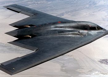 امریکہ میں اسٹریٹجک بمبار الرٹ ہیں۔